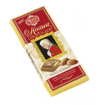 Молочный шоколад Reber Mozart с начинкой «Нежный миндаль», 100г